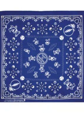 Good Ol' Grateful Dead Bandana ~ Officially Licensed ~ 22" x 22" ~ Brand New!